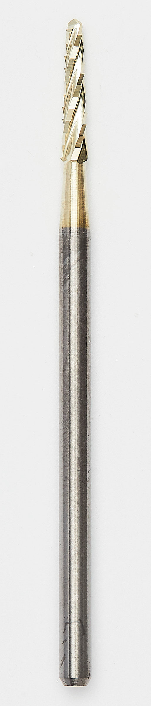 A long, slender bone saw with a zirconium nitride coating and uniform sharp blades for consistent cutting performance. Engineered for high corrosion resistance and smooth operations.